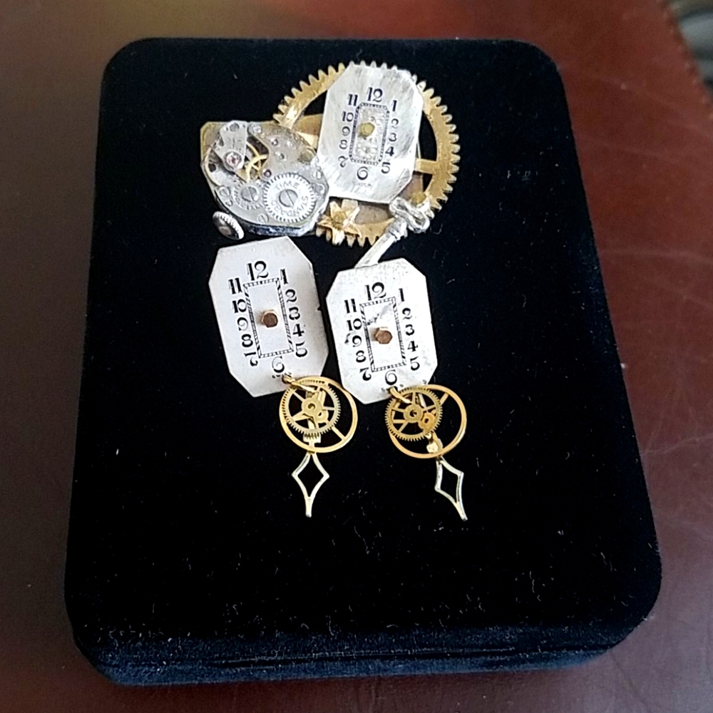 Timepiece Pin & Earrings Set